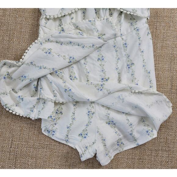 Francesca's Mi Ami Asymmetric Floral Romper Size Large Feminine Cottage Coquette - Picture 4 of 15